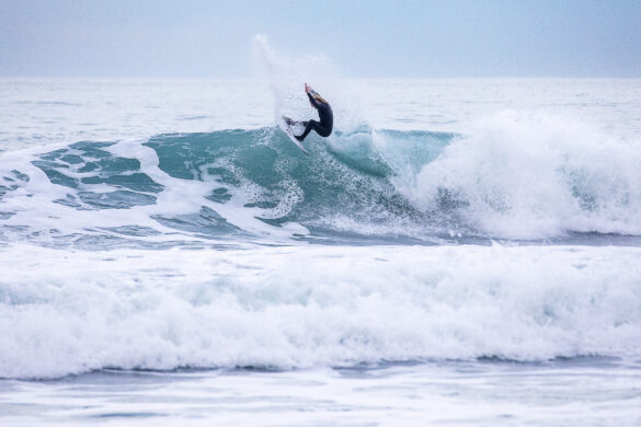 Tom going one for one with Jarred. Photo: Belinda Brown